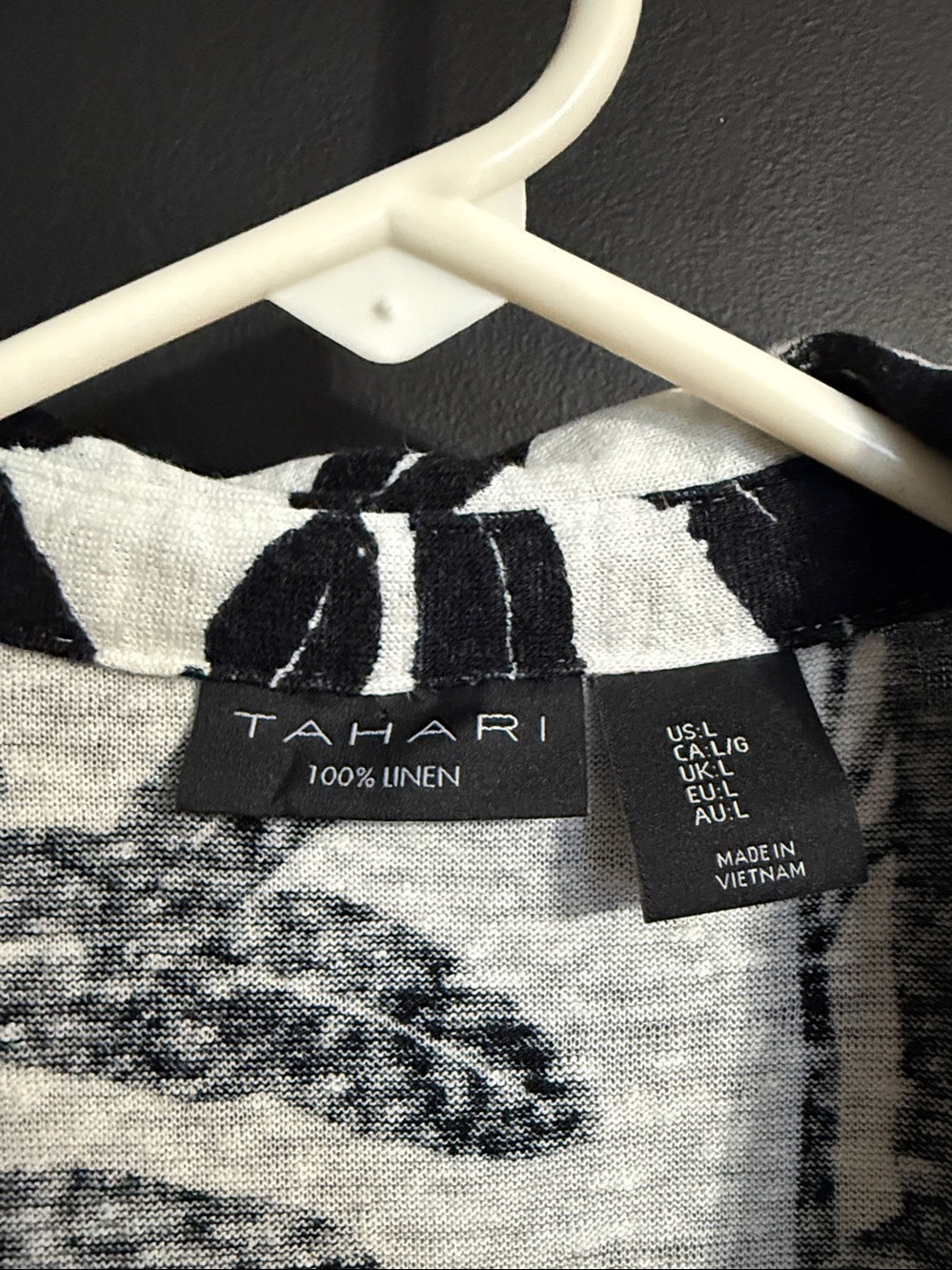 TAHARI 100% Linen Floral Tropical Top Size: L - Picture 3 of 5